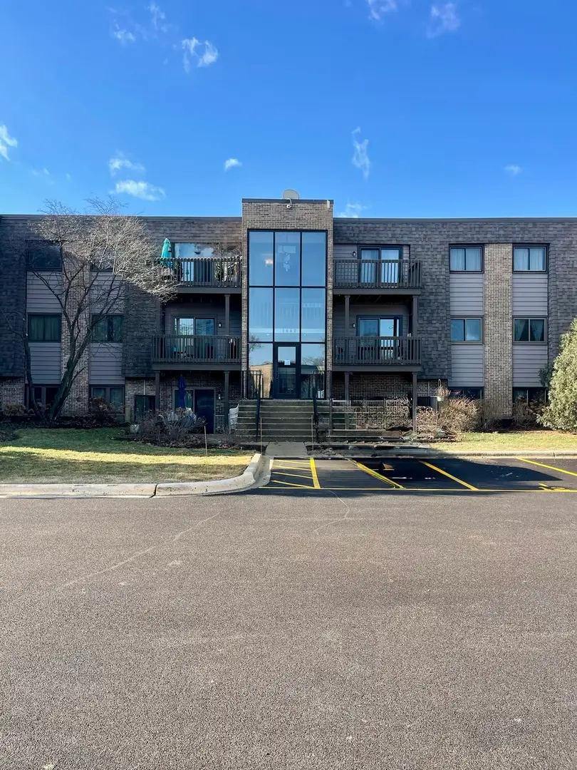 1442 Stonebridge Circle #I8, Wheaton, IL 60189 - #1