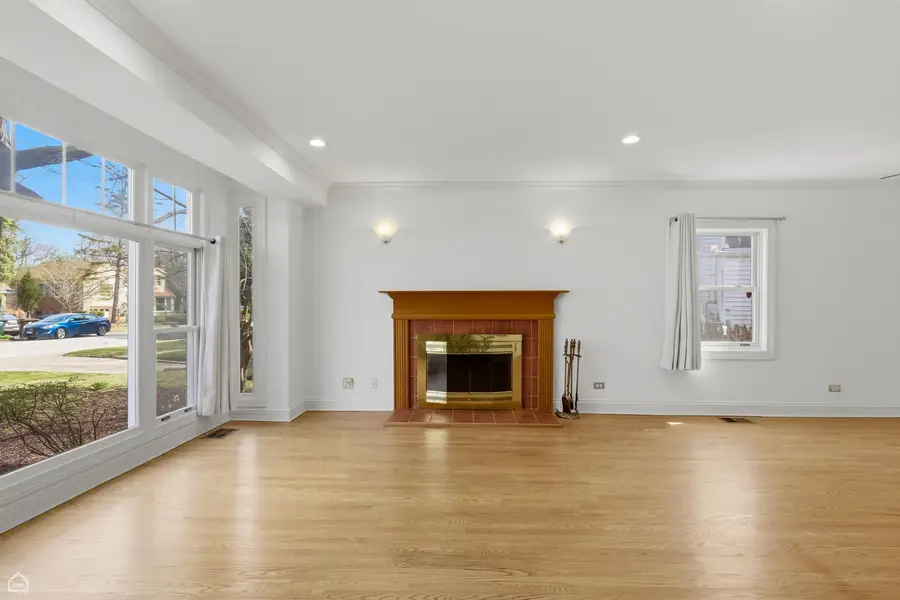 98 Williamsburg Road, Evanston, IL 60203 - #3