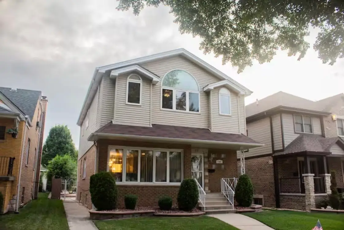 5304 S New England Avenue, Chicago, IL 60638 - #1