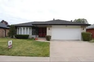 16655 S Greenwood Avenue, South Holland, IL 60473 - #1