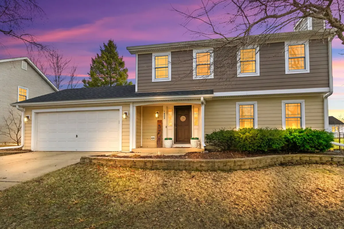 1809 Cambridge Drive, Saint Charles, IL 60174 - #1