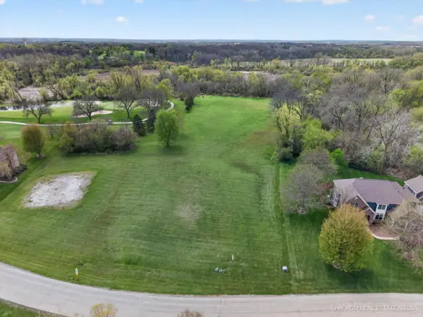 6855 Longmoor Drive, Lakewood, IL 60014