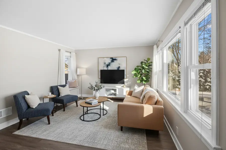 5604 S Madison Avenue, Countryside, IL 60525 - #3