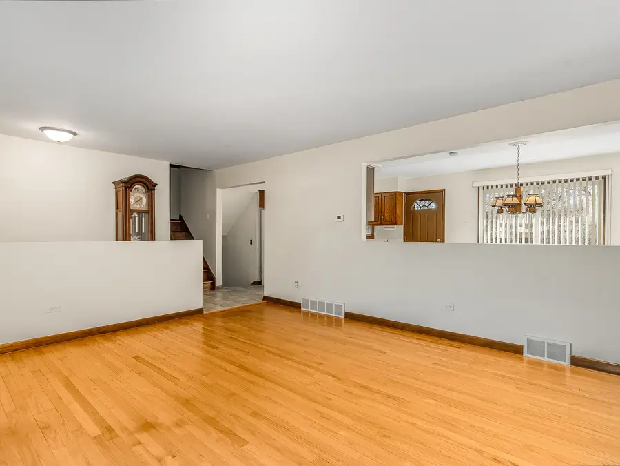 6429 W 114th Street, Worth, IL 60482 - #3