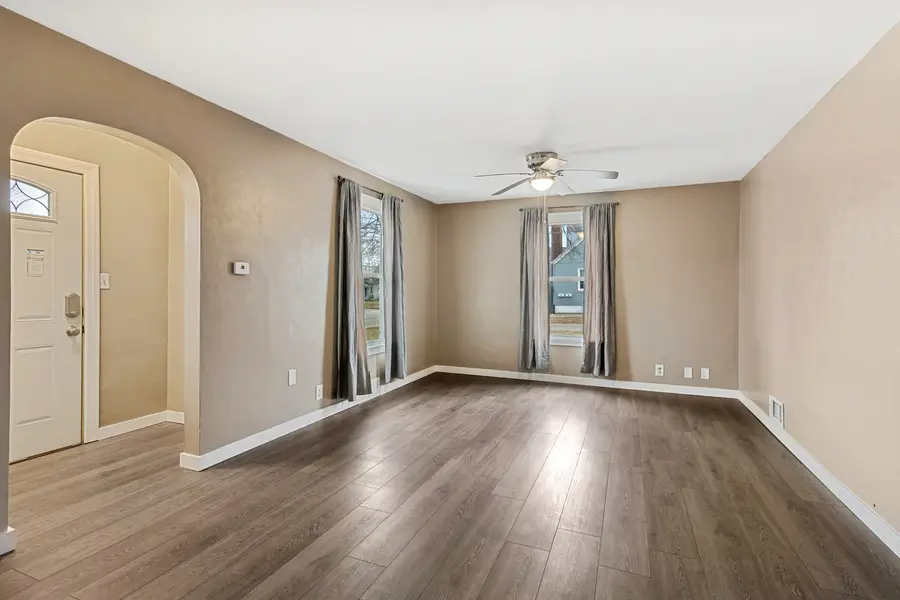 139 Elm Street, Dekalb, IL 60115 - #2