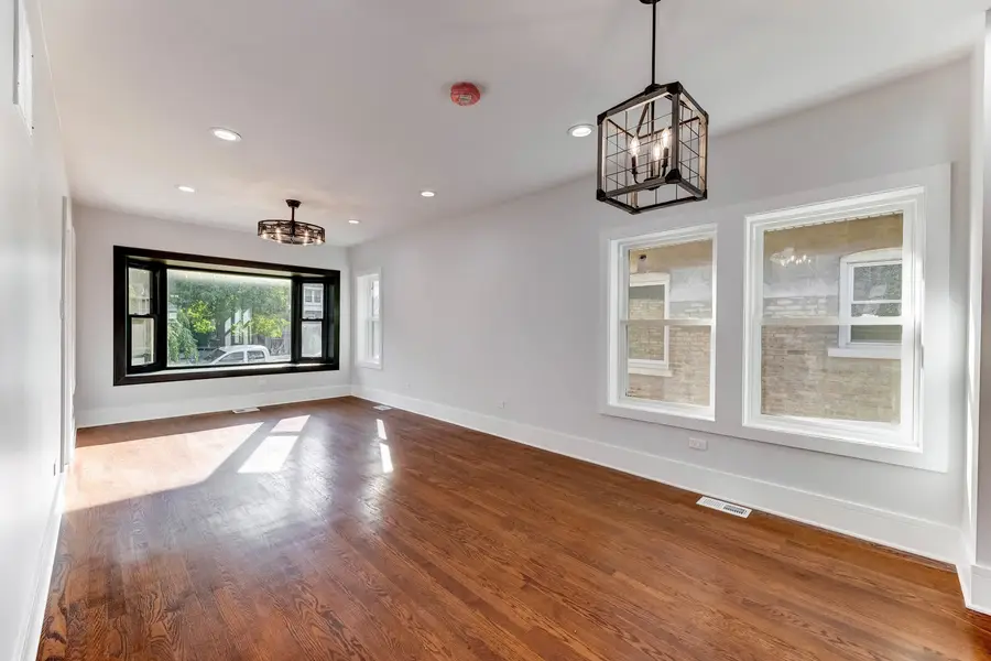 2508 Kenilworth Avenue, Berwyn, IL 60402 - #3