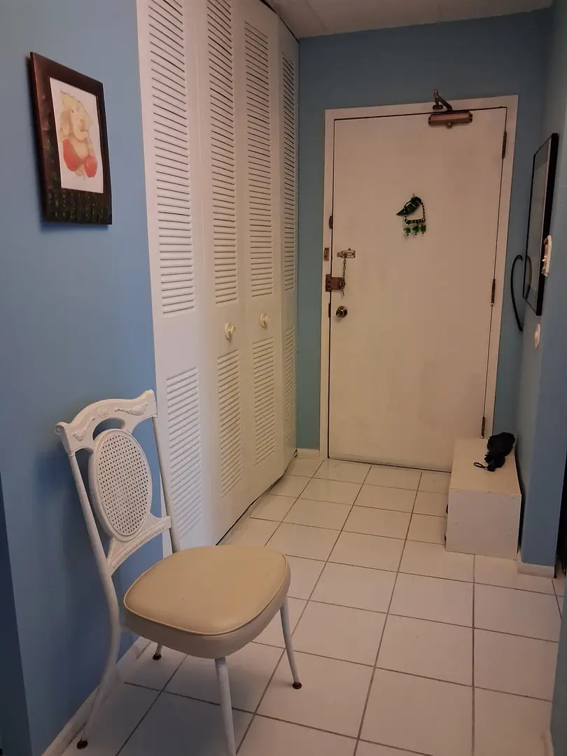 9701 N Dee Road #6M, Niles, IL 60714 - #3