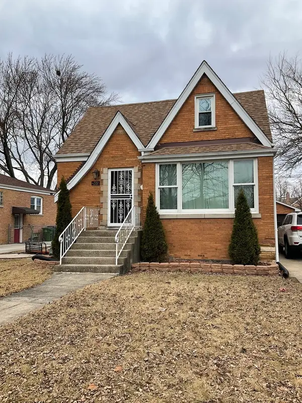 4332 W 109th Street, Oak Lawn, IL 60453