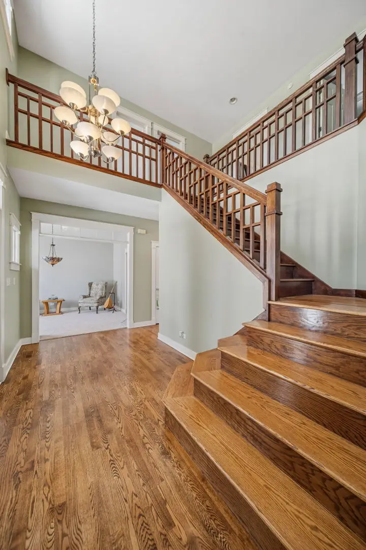 7N072 Willowbrook Drive, Saint Charles, IL 60175 - #3