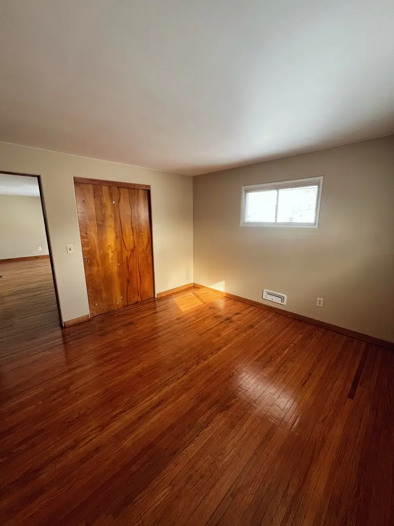 9 Cottonwood Street, Bloomington, IL 61701 - #3