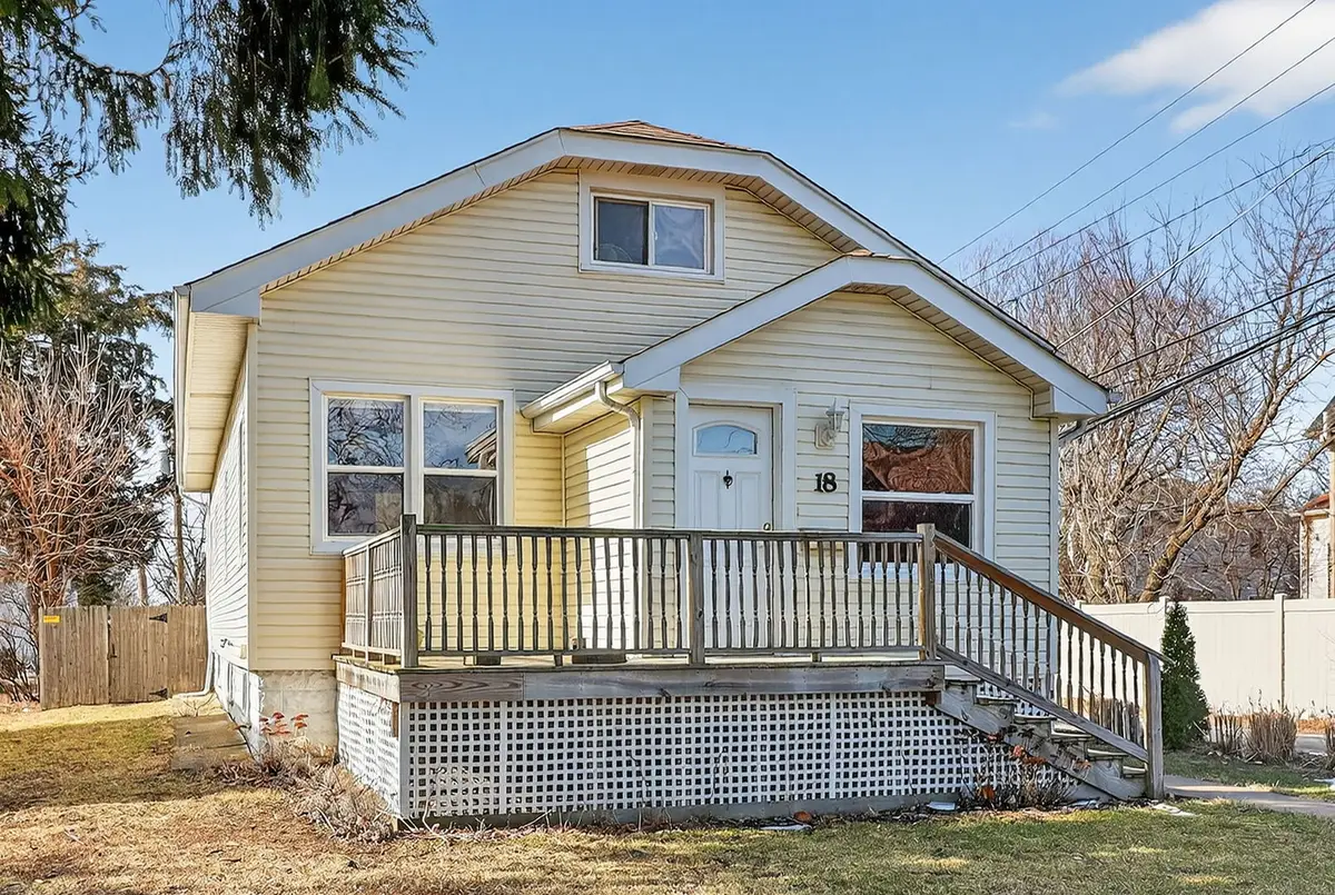 18 S Hudson Street, Westmont, IL 60559 - #1