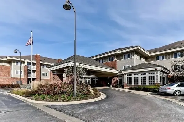 801 N Mclean Boulevard #308, Elgin, IL 60123