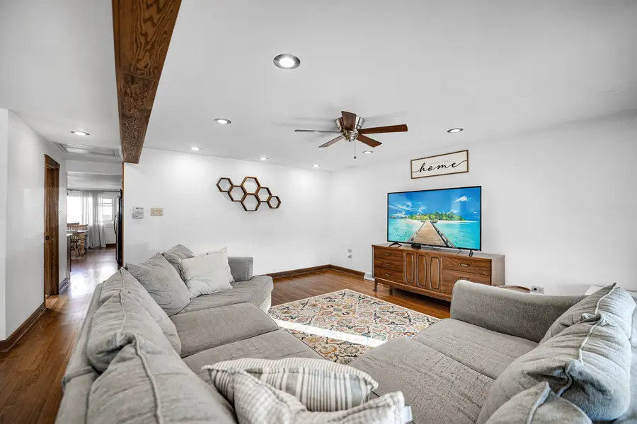 12937 S Baltimore Avenue, Chicago, IL 60633 - #2