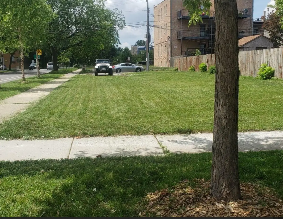 6554 S Ellis Avenue, Chicago, IL 60637 - #1