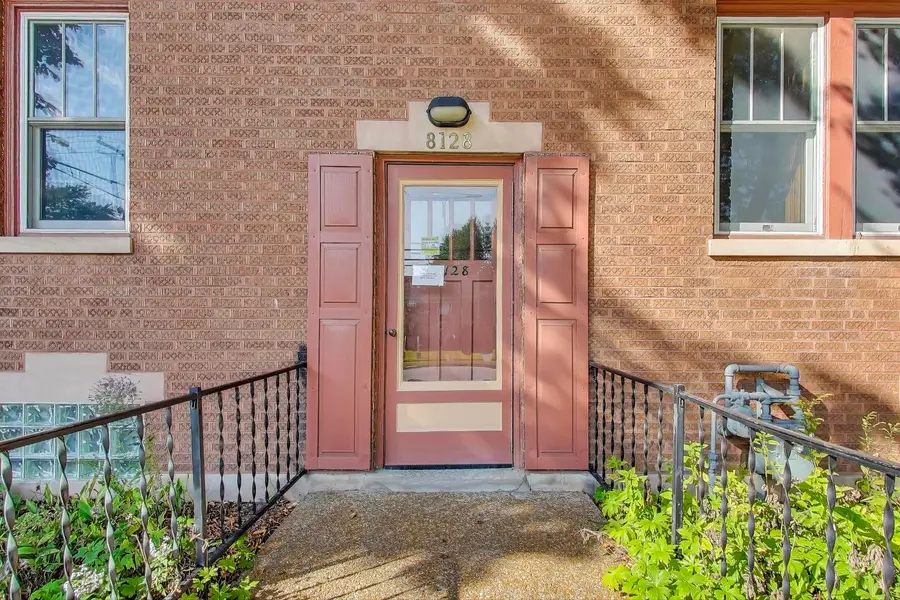 8128 Laramie Avenue, Skokie, IL 60077 - #3