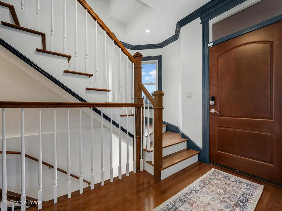 709 S Oak Park Avenue, Oak Park, IL 60304 - #2