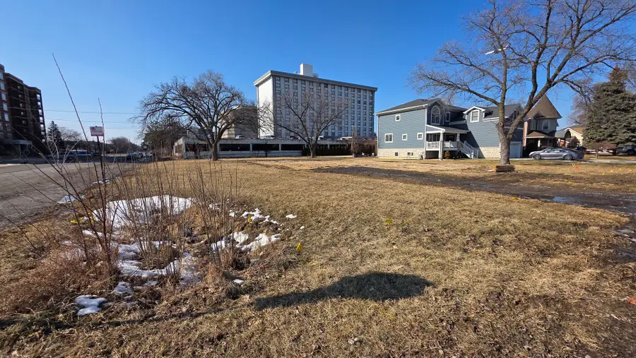 5602 N Fairview Avenue, Norwood Park, IL 60631 - #3