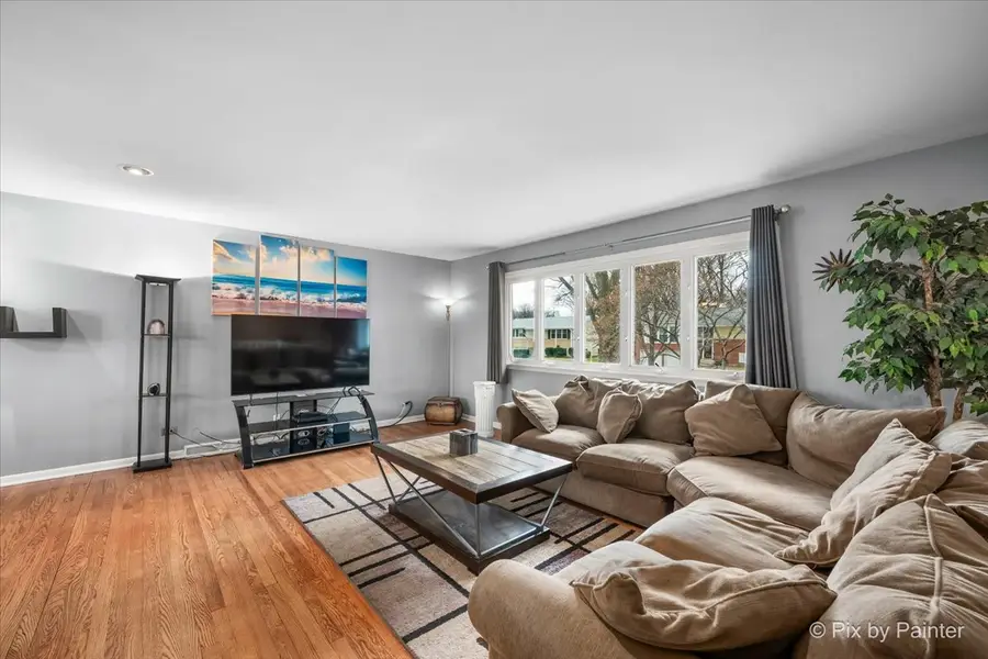 353 N Morris Drive, Palatine, IL 60074 - #2