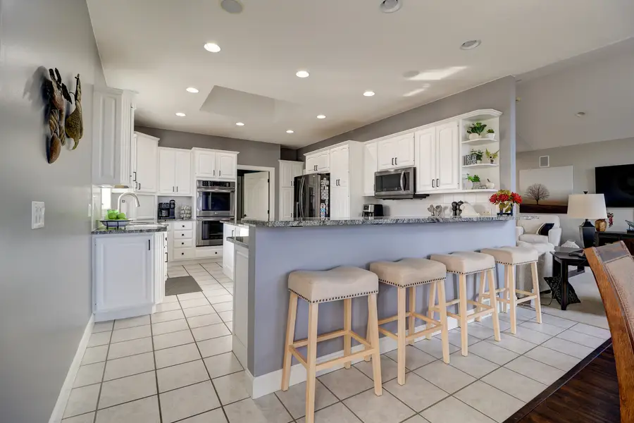 1117 Melody Hills Drive, Fulton, IL 61252 - #3