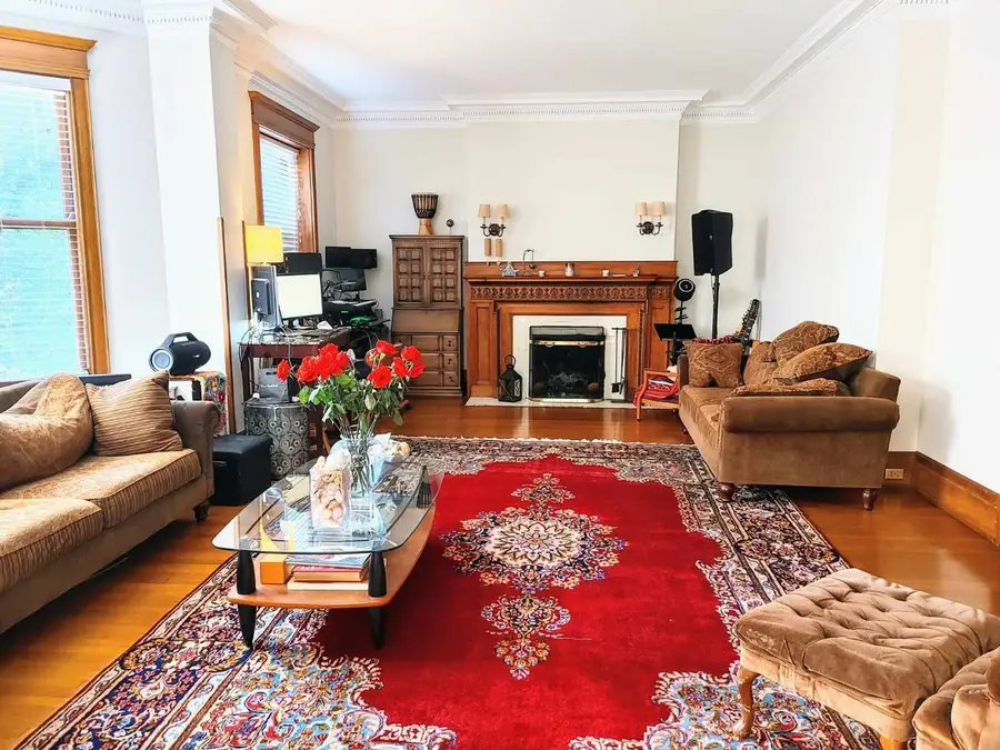 1210 N Astor Street #3B, Chicago, IL 60610 - #2