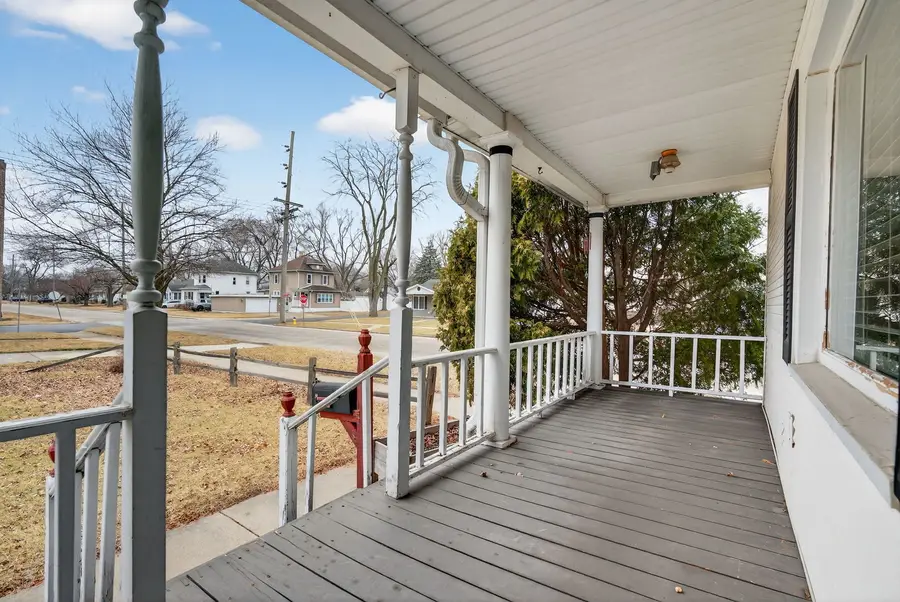 272 S Michigan Avenue, Bradley, IL 60915 - #3