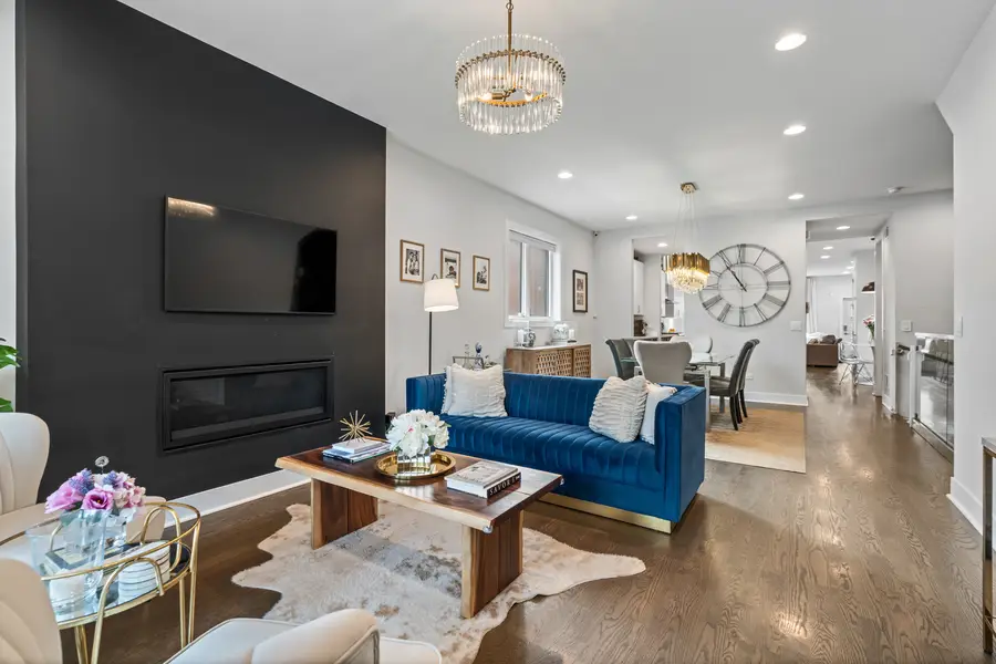 2731 W Cortez Street #1, Chicago, IL 60622 - #2