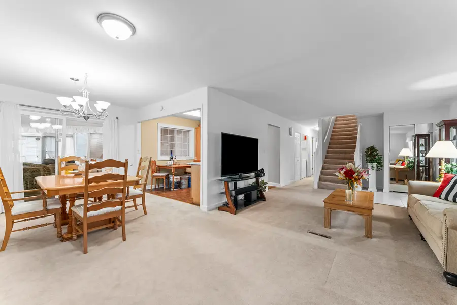 2819 Sun Valley Drive, Cary, IL 60013 - #3