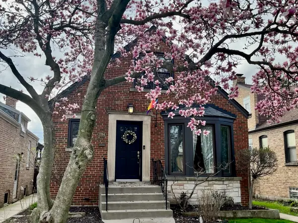 3764 N Oleander Avenue, Chicago, IL 60634