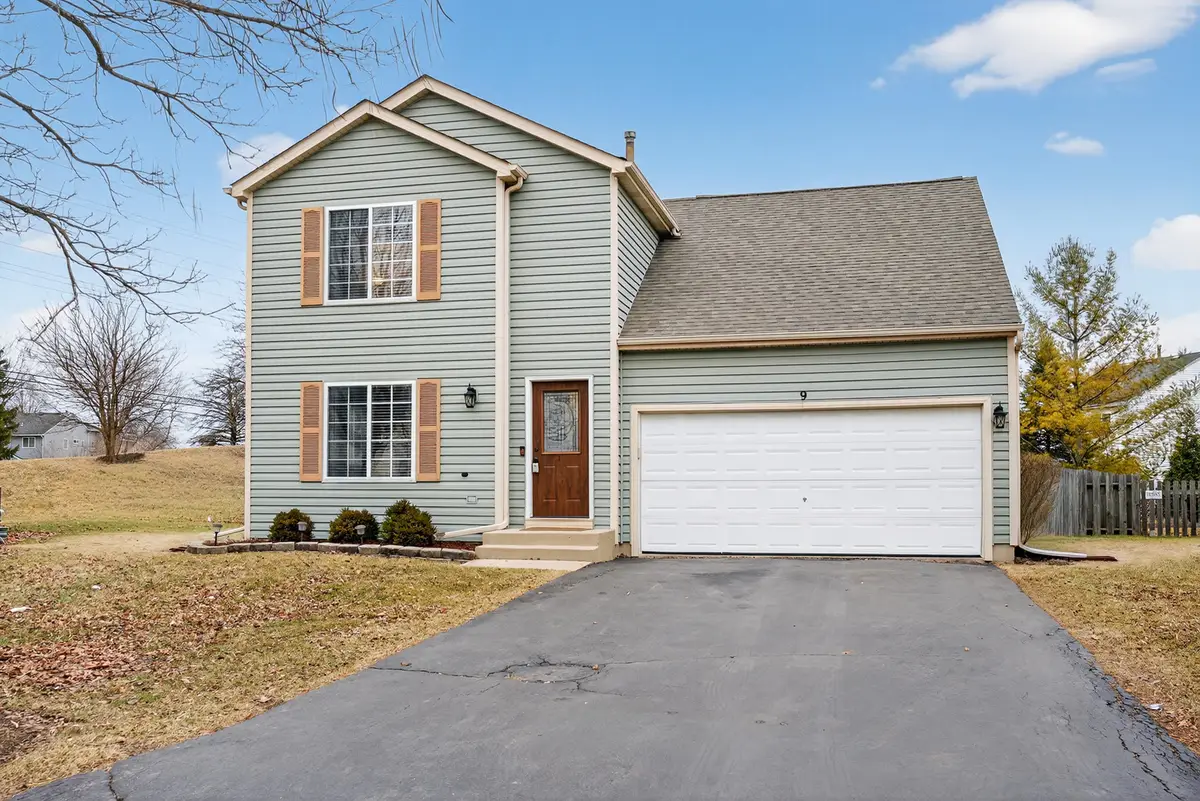 9 Annandale Court, Lake In The Hills, IL 60156 - #1