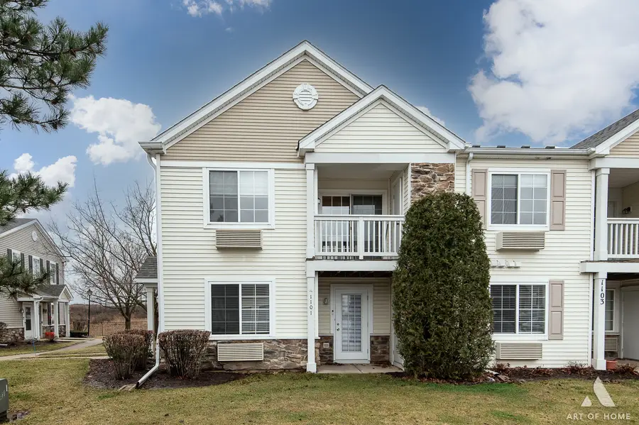 1117 Silverstone Drive #1117, Carpentersville, IL 60110 - #2