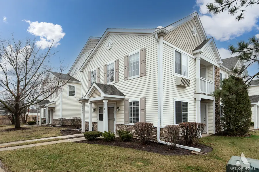 1117 Silverstone Drive #1117, Carpentersville, IL 60110 - #3