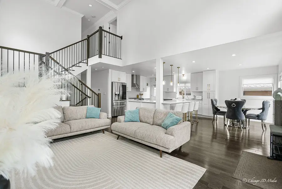 8820 N Elmore Street, Niles, IL 60714 - #2