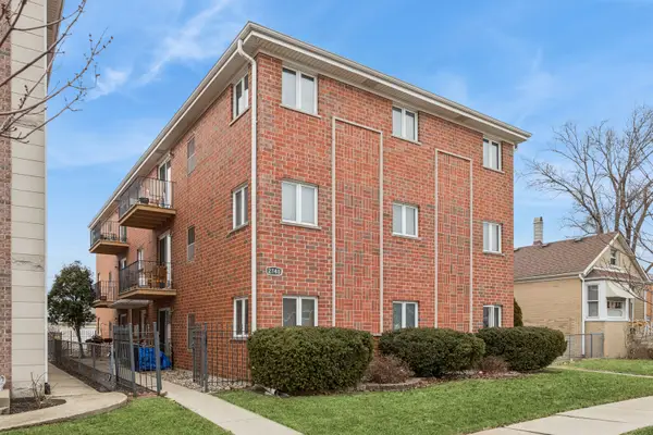 2740 N 74th Court #2E, Elmwood Park, IL 60707