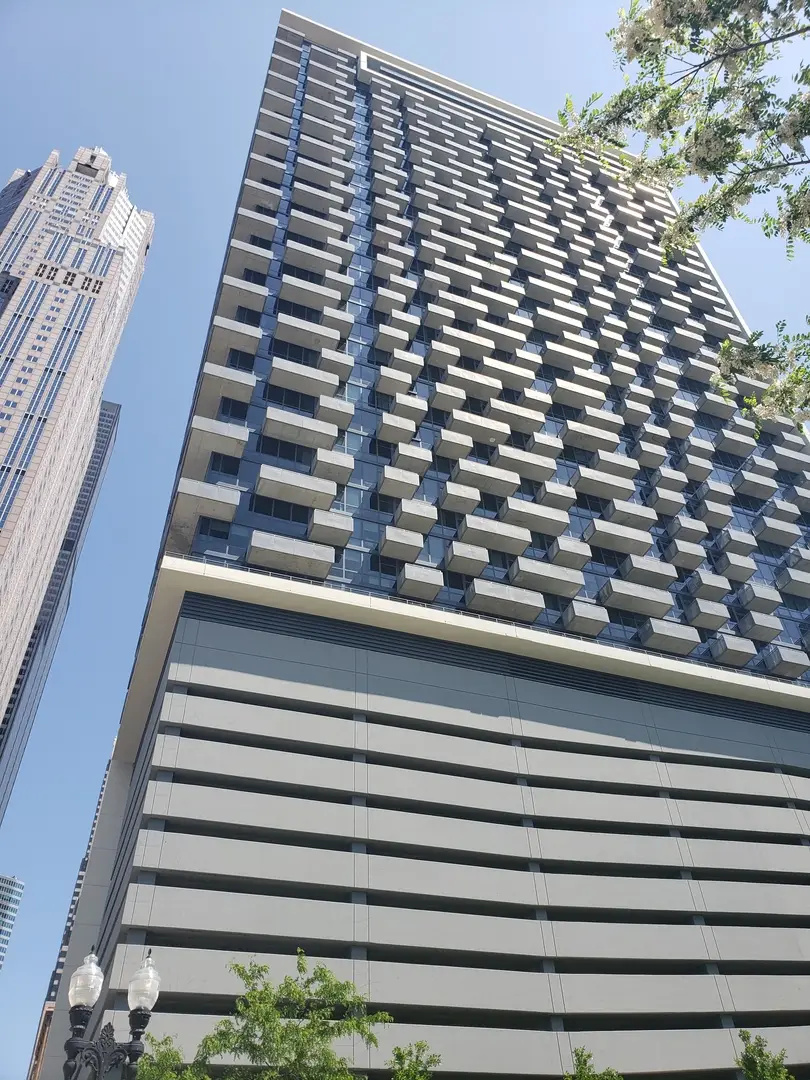 235 W Van Buren Street #4516, Chicago, IL 60607 - #1