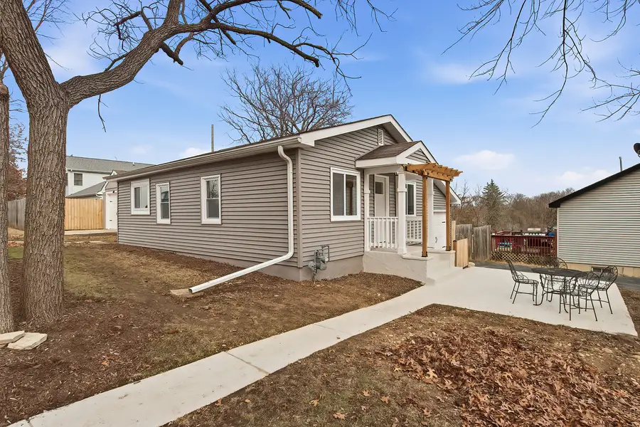 5310 W Orchard Drive, McHenry, IL 60050 - #2