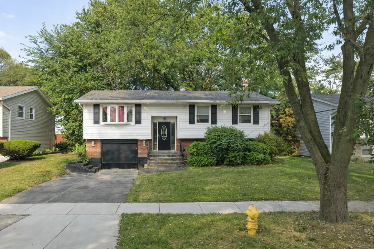 17101 Locust Drive, Hazel Crest, IL 60429 - #1