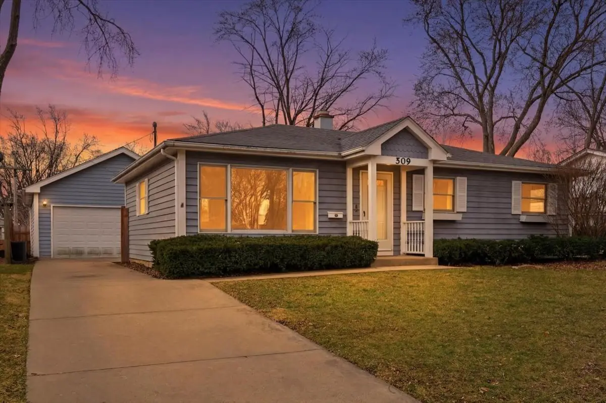 509 Bonniebrook Avenue, Mundelein, IL 60060 - #1