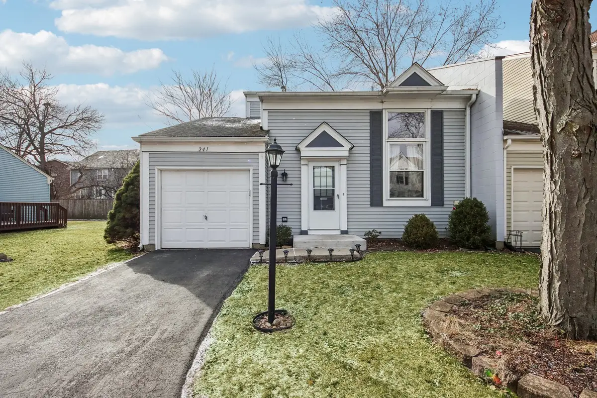 Address Withheld By Seller, Palatine, IL 60067 - #1