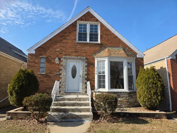 3750 N Oleander Avenue, Chicago, IL 60634