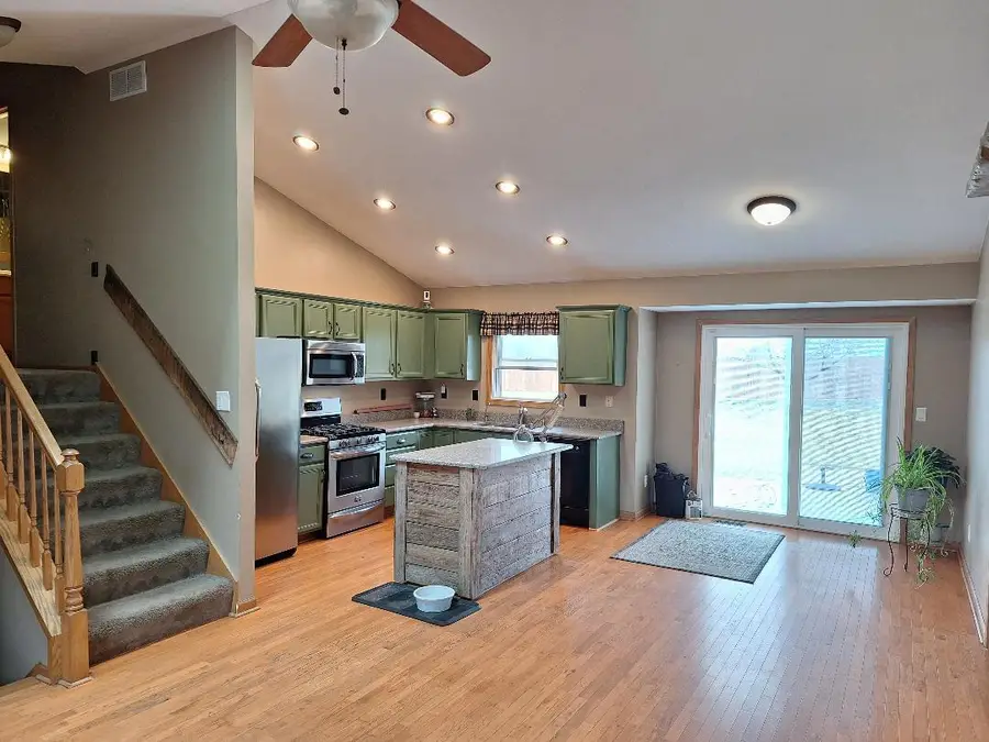 602 Sandra Street, Kingston, IL 60145 - #2