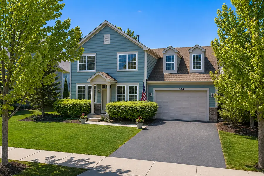 394 Rockland Avenue, Elgin, IL 60124 - #3