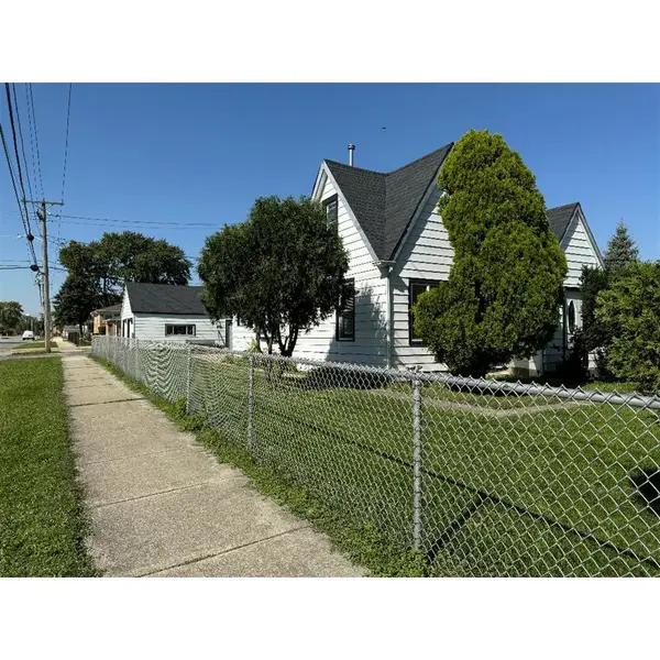 4756 S Lockwood Avenue, Chicago, IL 60638