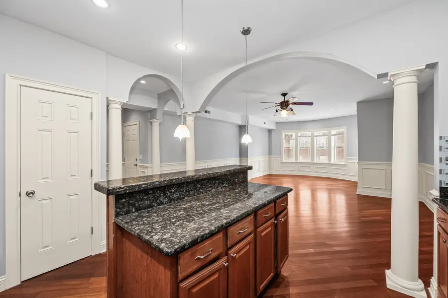 7020 S Paxton Avenue #1S, Chicago, IL 60649 - #2