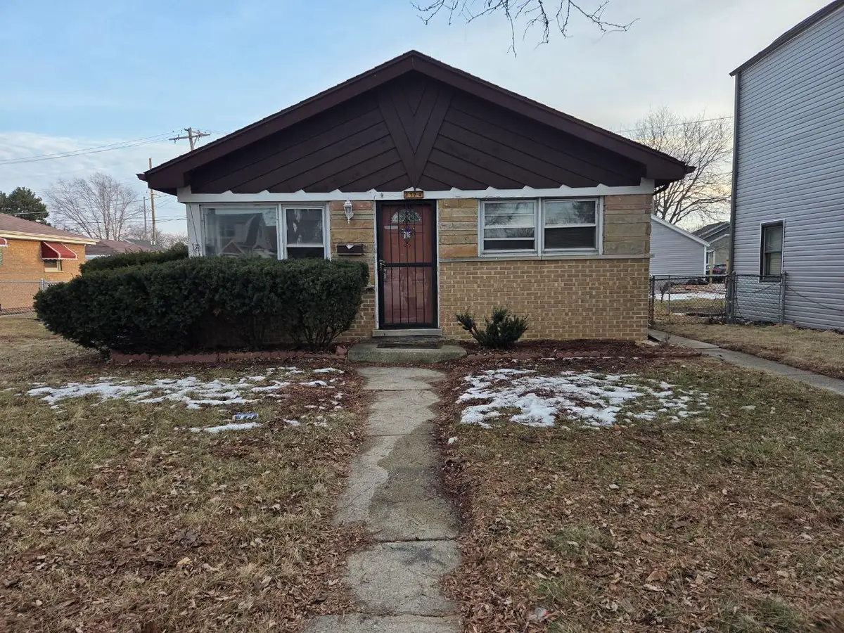 3724 Saint Paul Avenue, Bellwood, IL 60104 - #1