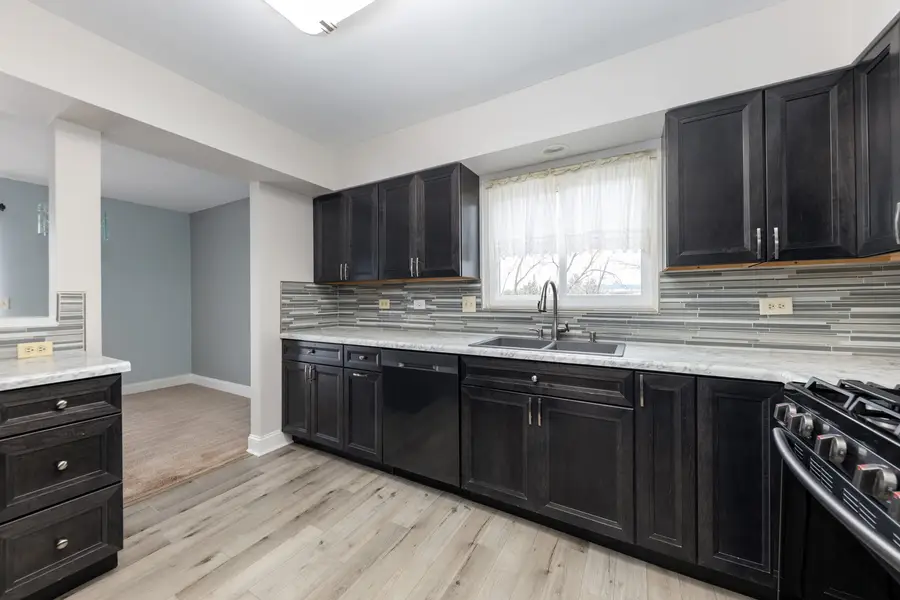 Address Withheld By Seller, Naperville, IL 60563 - #3