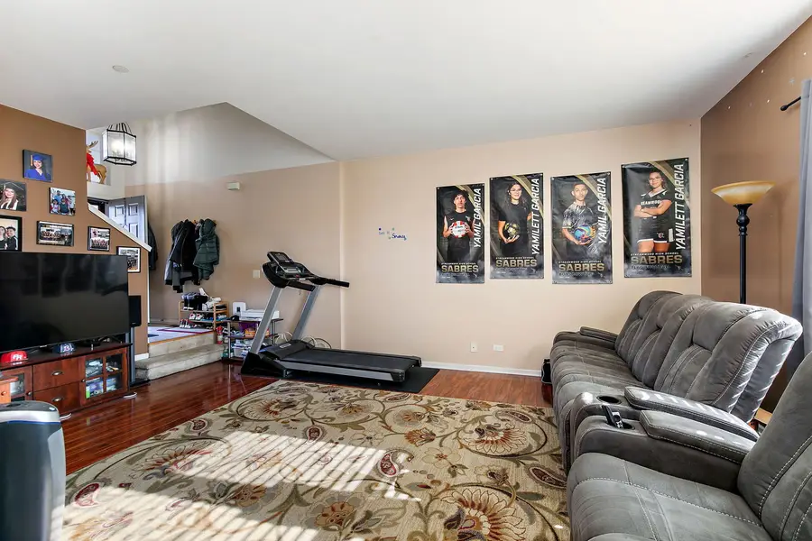 1563 Yellowstone Drive, Streamwood, IL 60107 - #3