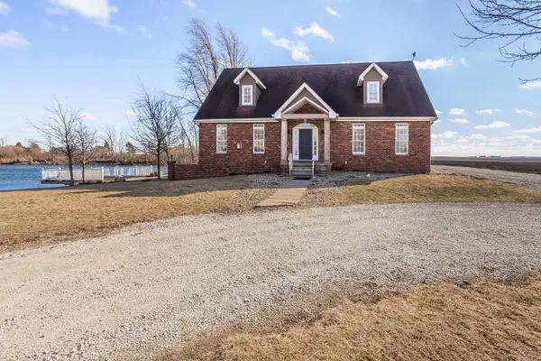 1651 N 2800 East Road, Leroy, IL 61752