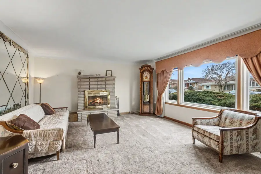 8411 S Kostner Avenue, Chicago, IL 60652 - #2