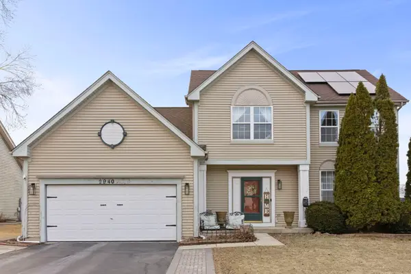 2940 Arbor Lane, Aurora, IL 60502