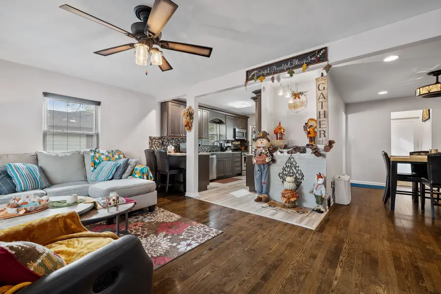 219 Oneill Street, Joliet, IL 60436 - #3